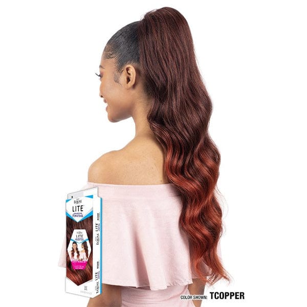 Freetress Equal Synthetic Lite Drawstring Ponytail - LUXY WAVE 28" - Unbeatable - Image 2