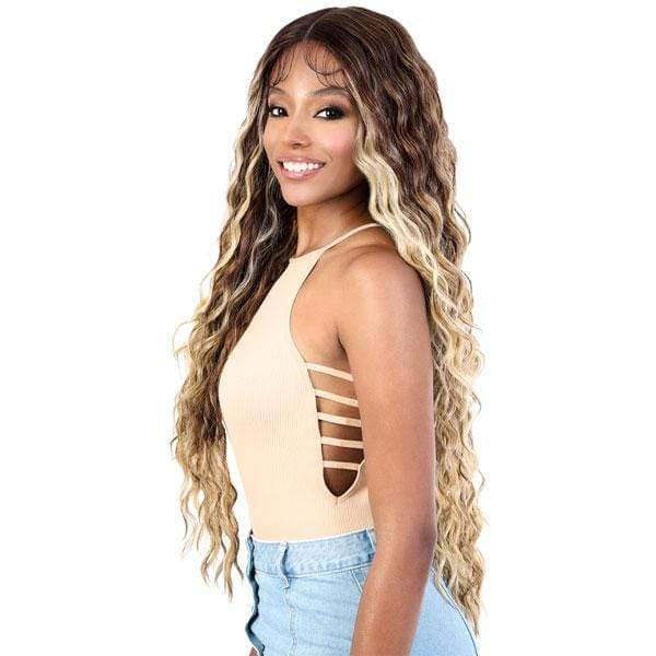 Motown Tress Synthetic HD Invisible 13X7 Lace Wig - LS137.SAMI - Image 3