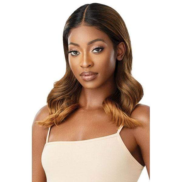 Outre Melted Hairline Synthetic Deluxe Wide HD Lace Front Wig - AUDRINA - Image 2