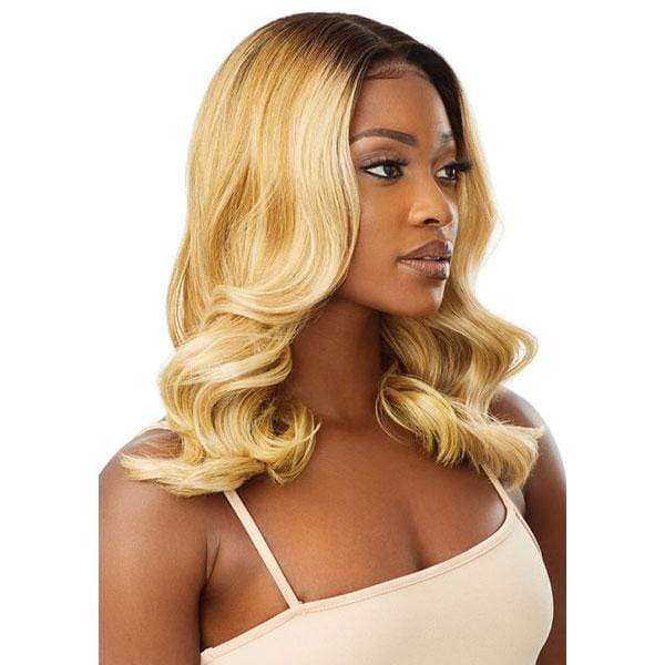 Outre Melted Hairline Synthetic Deluxe Wide HD Lace Front Wig - AUDRINA - Image 4