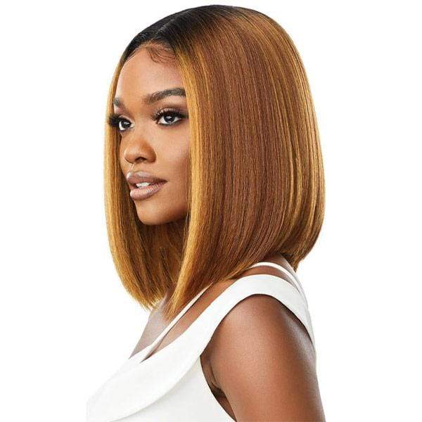 Outre Melted Hairline Synthetic Deluxe Wide HD Lace Front Wig - ISABELLA - Image 2