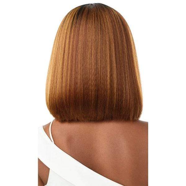 Outre Melted Hairline Synthetic Deluxe Wide HD Lace Front Wig - ISABELLA - Image 5