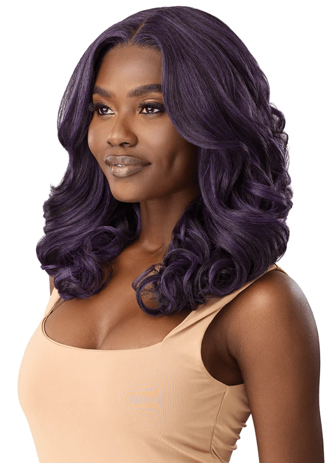 Outre Melted Hairline Synthetic Deluxe Wide HD Lace Front Wig - MH 107 - Image 4