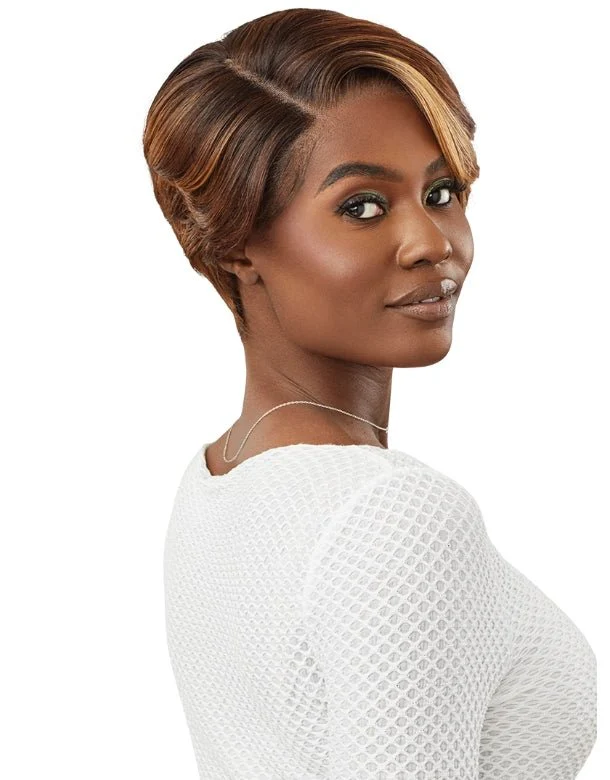 Outre Melted Hairline Synthetic HD Lace Front Wig - KIT - Image 2