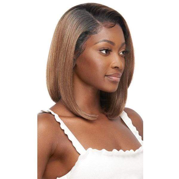 Outre Perfect Hairline Synthetic 13x4 Faux Scalp Lace Front Wig - SKYE - Image 4