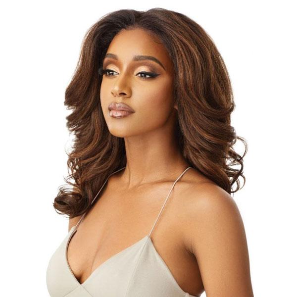 Outre Perfect Hairline Synthetic 13x4 Lace Front Wig - JULIANNE - Image 3