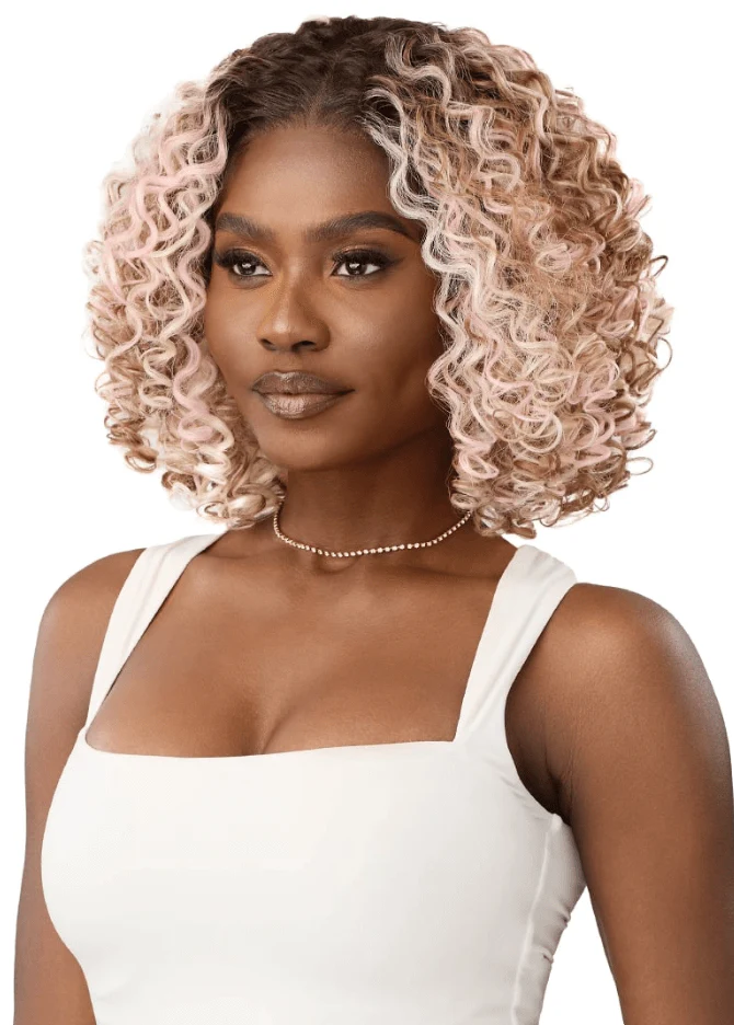 Outre Perfect Hairline Synthetic 13x6 Lace Front Wig - PH 3 - Image 4