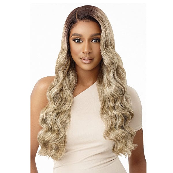 Outre Synthetic Melted Hairline HD Lace Front Wig - ALEXANDRA - Image 3