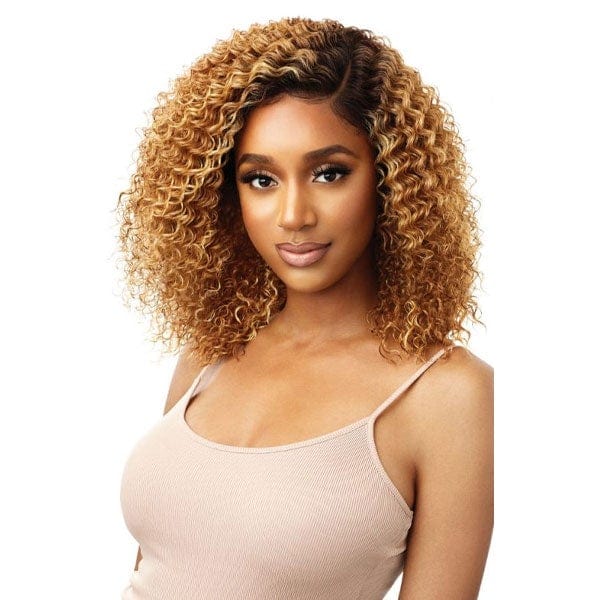 Outre Synthetic Melted Hairline HD Lace Front Wig - CEIDY - Image 3