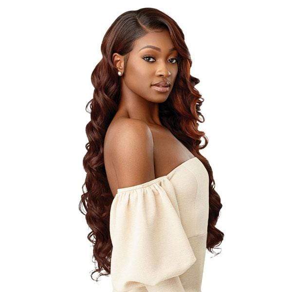 Outre Synthetic Melted Hairline HD Lace Front Wig - CHANDELL - Image 5