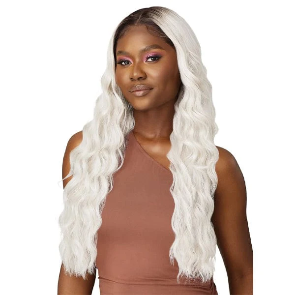 Outre Synthetic Melted Hairline HD Lace Front Wig - JOSS - Image 4