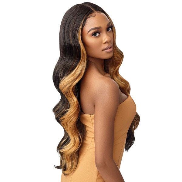 Outre Synthetic Melted Hairline HD Lace Front Wig - MANUELLA - Image 4