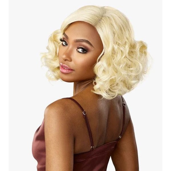 Sensationnel Cloud9 What Lace Human Hair Blend 13x6 Frontal Lace Wig - TALISA 12″ - Image 6