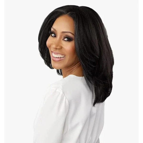 Sensationnel Synthetic Hair Dashly Salt & Pepper Lace Wig - SP LACE UNIT 3 - Image 7